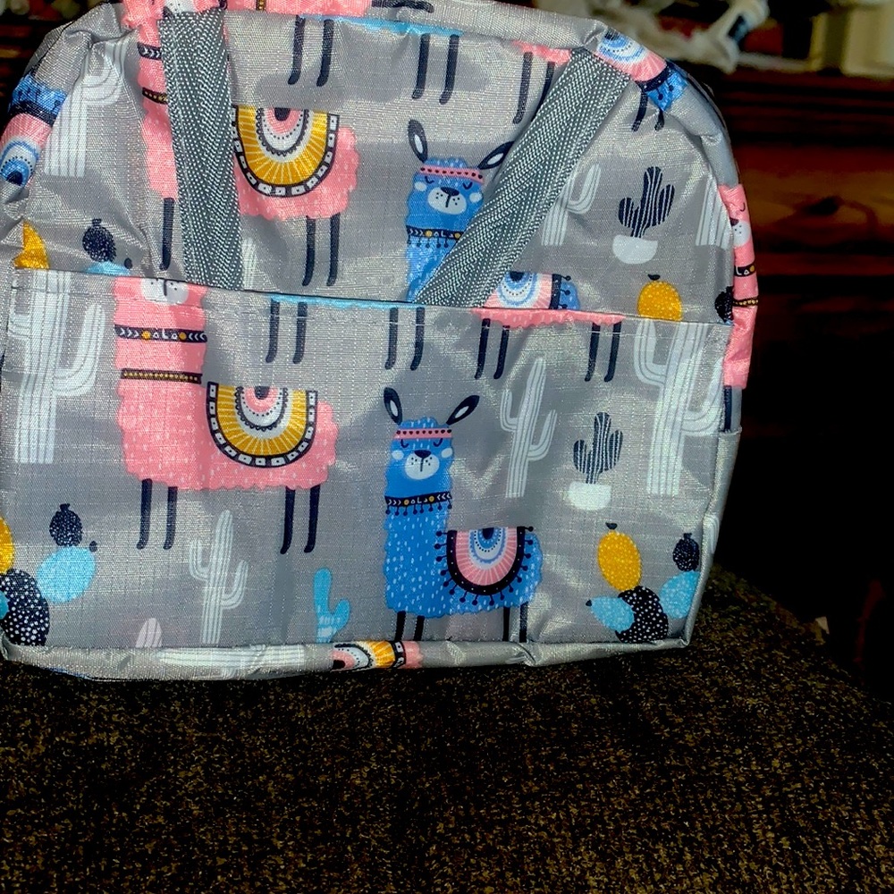 Shein llama insulated bag to keep food and drinks colder longer cute bag